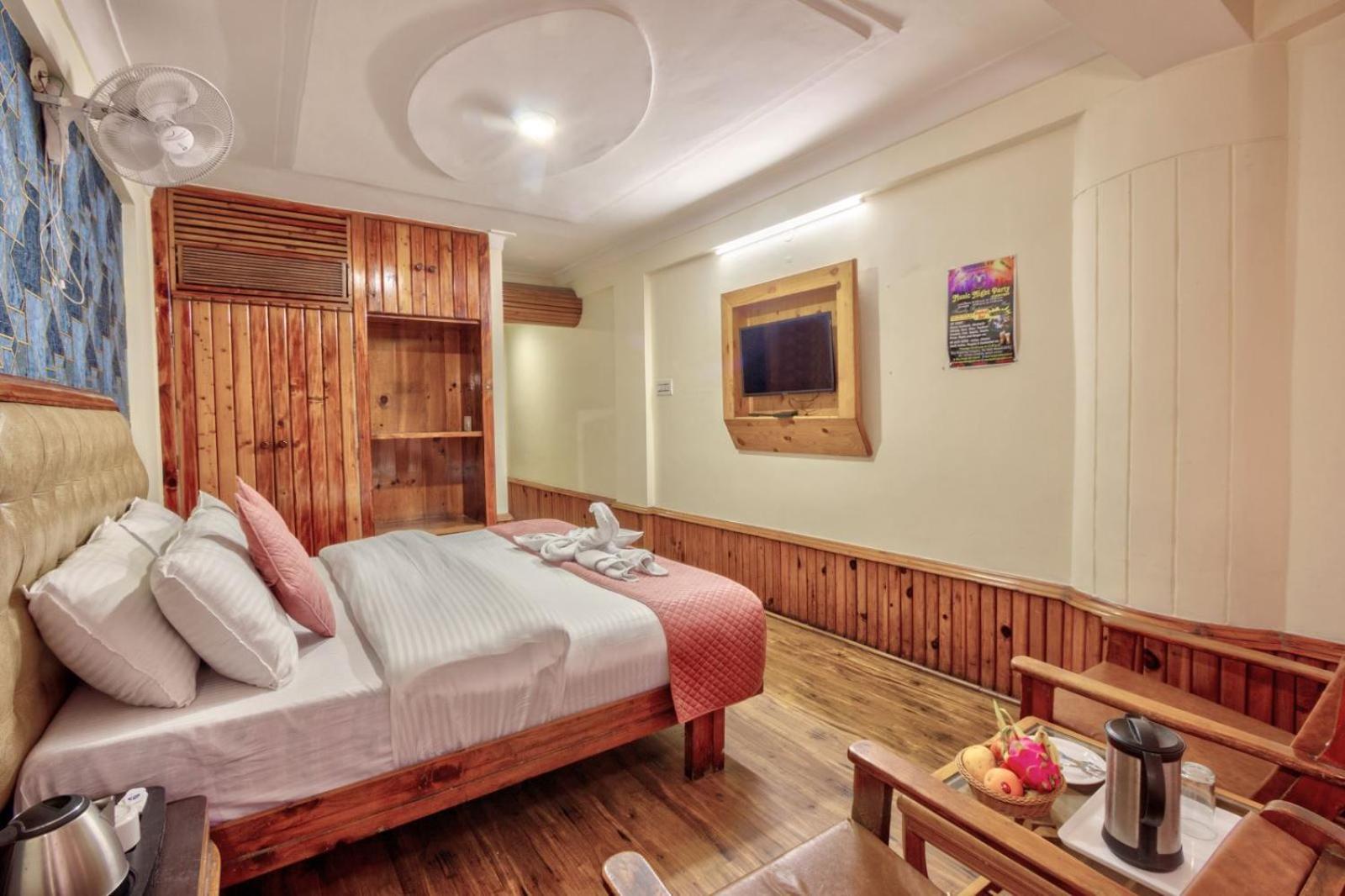 Hotel Ibex Манали Экстерьер фото