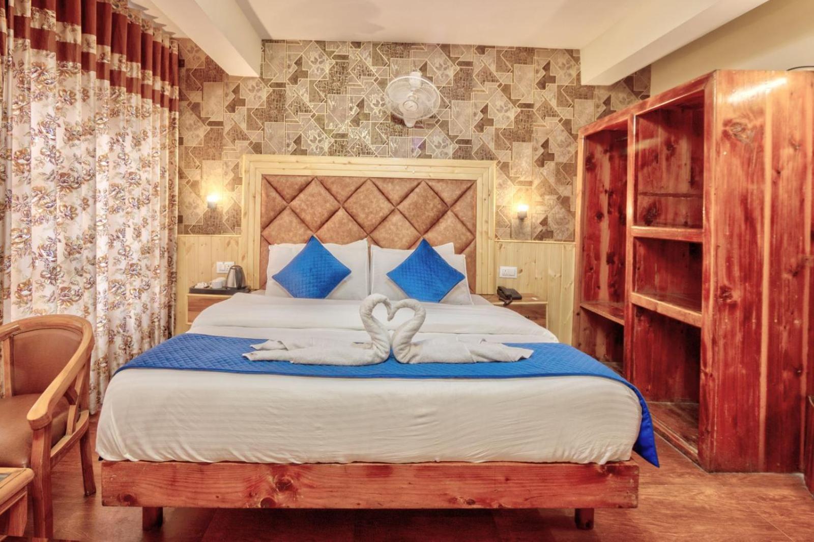 Hotel Ibex Манали Экстерьер фото